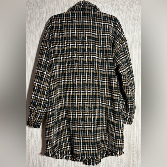 DAVI & DANI Plaid Jacket in Black and White - Picture 5 of 5